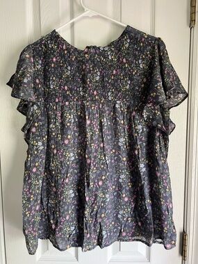 Smocked Floral Flutter Sleeve Blouse - Black/Pink